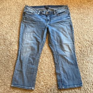 Silver jeans, capri size 18